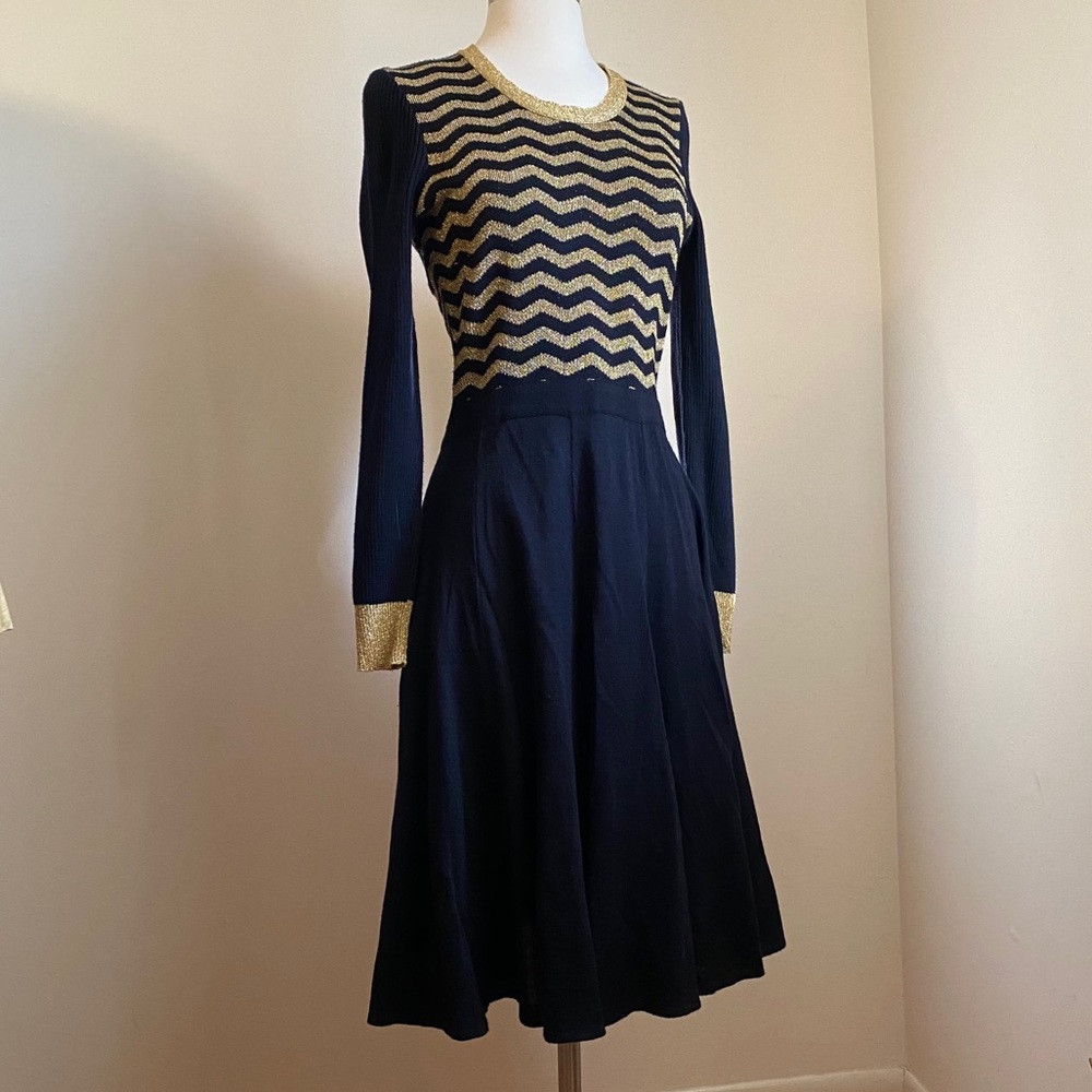 Vintage Knit Black and Gold Dress size small med